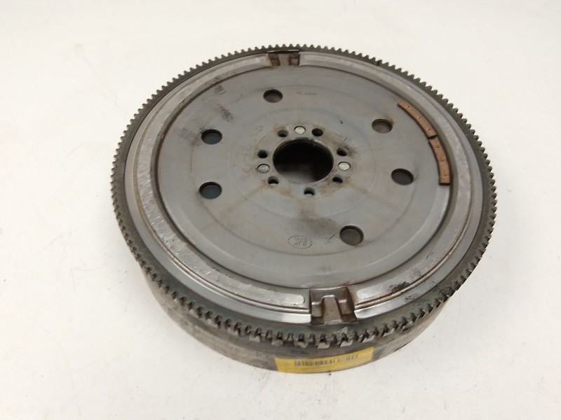 Recambio de volante motor para renault clio iv grandtour (kh_) 1.5 dci 90 (khn3, khn4) referencia OEM IAM   