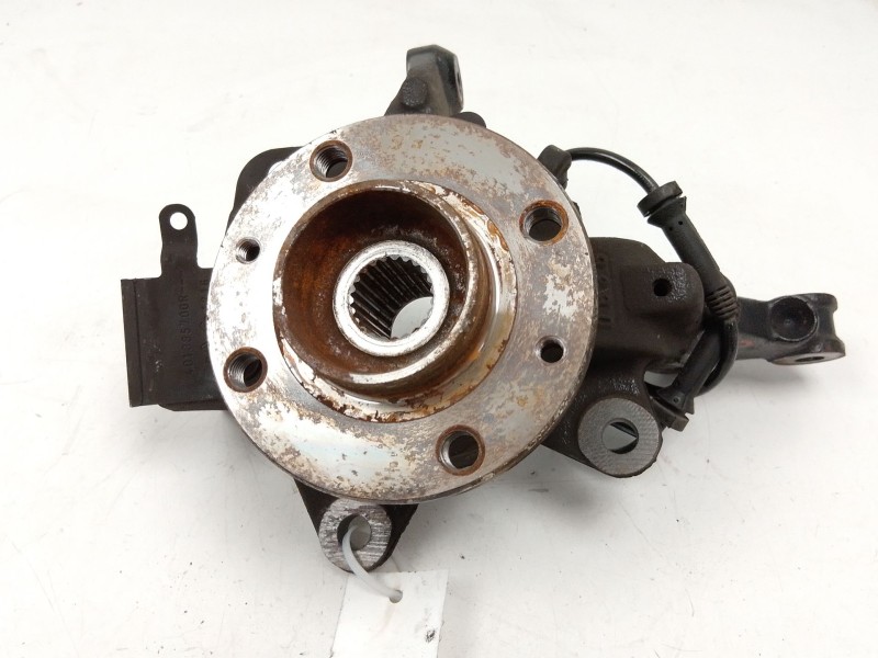Recambio de mangueta delantera derecha para renault clio iv grandtour (kh_) 1.5 dci 90 (khn3, khn4) referencia OEM IAM   