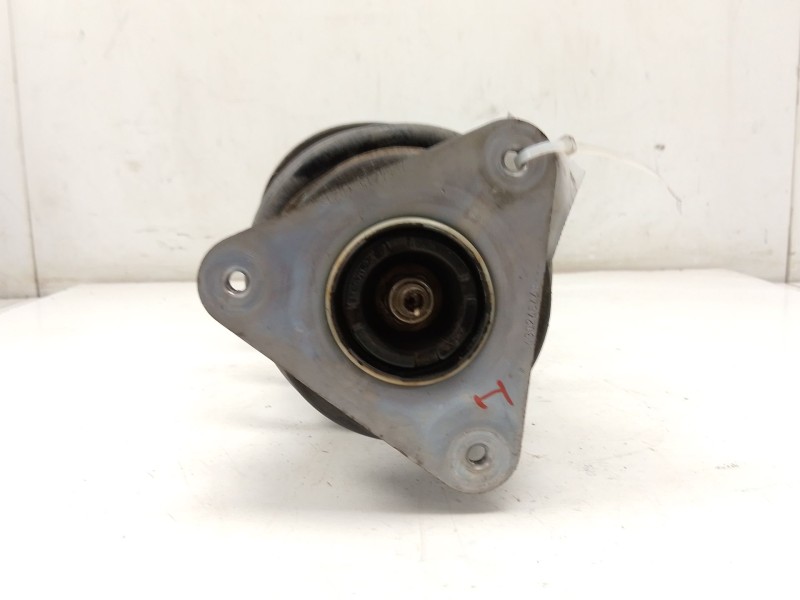 Recambio de amortiguador delantero izquierdo para renault clio iv grandtour (kh_) 1.5 dci 90 (khn3, khn4) referencia OEM IAM 543
