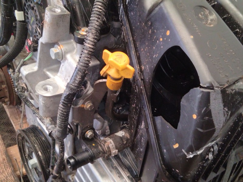 Recambio de motor completo para dacia bisgster referencia OEM IAM H5PA  
