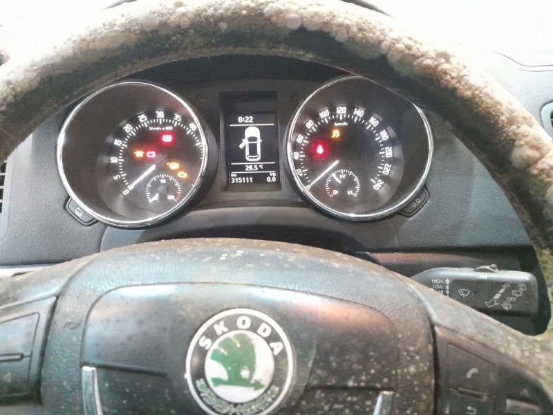skoda yeti (5l) del año 2013