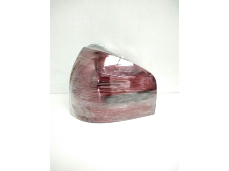 Recambio de piloto trasero izquierdo para audi a3 (8l) 1.8 20v referencia OEM IAM 8L0945095A  90203