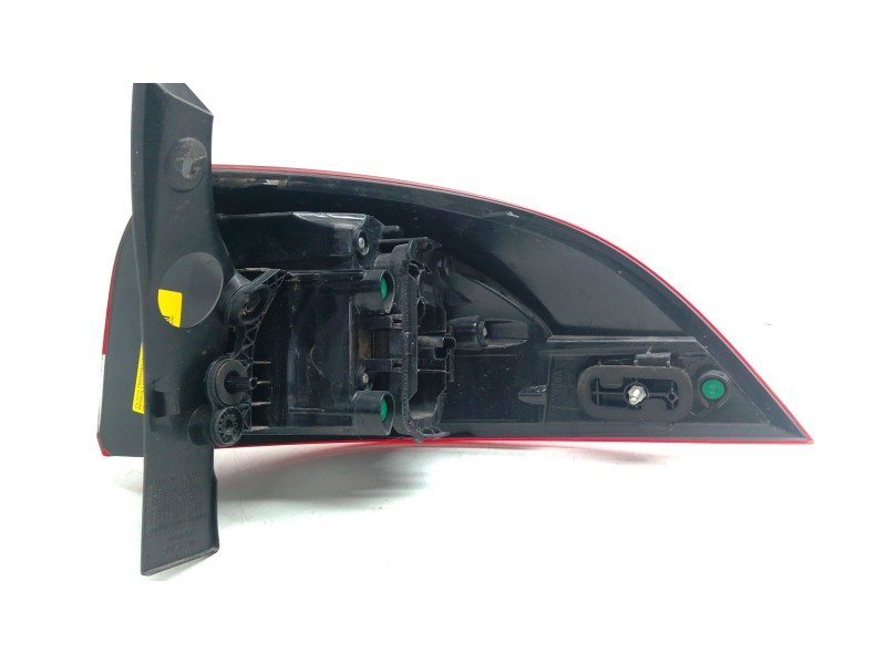 Recambio de piloto trasero izquierdo para renault clio iv grandtour (kh_) 1.5 dci 90 (khn3, khn4) referencia OEM IAM 26551445R  