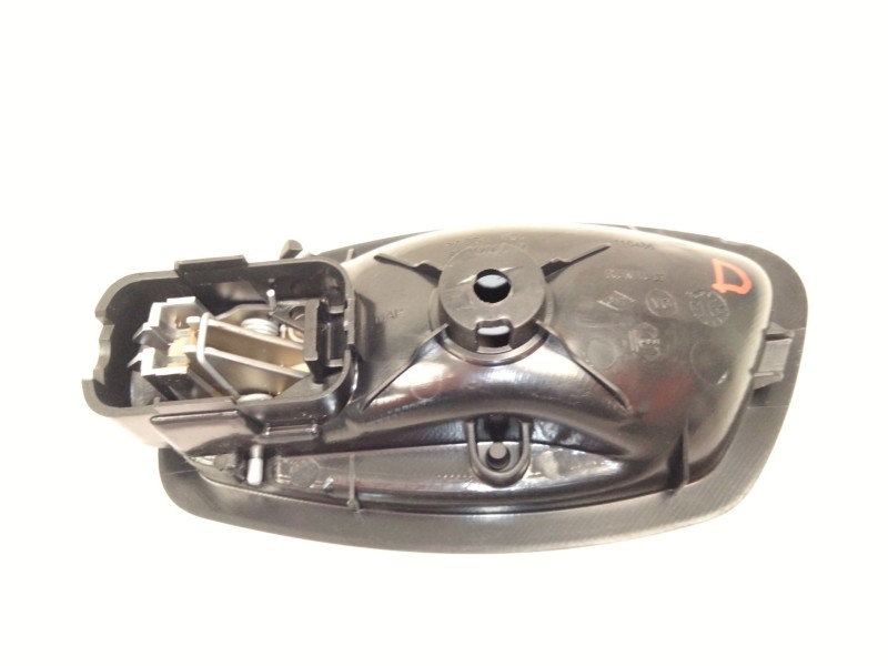 Recambio de maneta interior delantera derecha para renault clio iv grandtour (kh_) 1.5 dci 90 (khn3, khn4) referencia OEM IAM 82