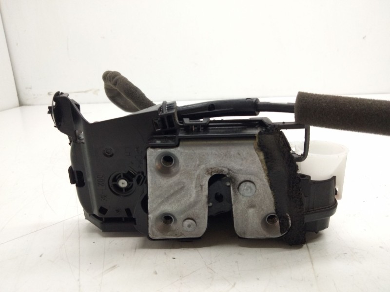 Recambio de cerradura puerta delantera izquierda para renault clio iv grandtour (kh_) 1.5 dci 90 (khn3, khn4) referencia OEM IAM