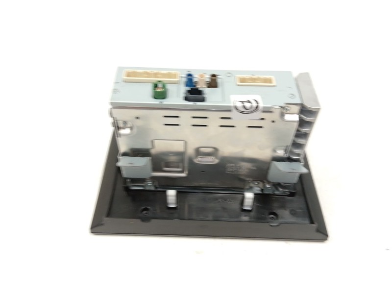 Recambio de pantalla multifuncion para dacia bisgster referencia OEM IAM 259155877R  