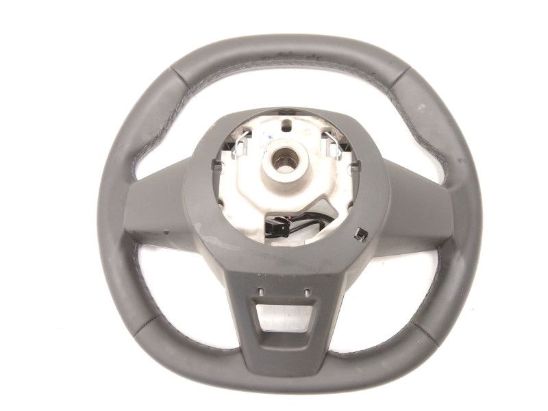 Recambio de volante para dacia bisgster referencia OEM IAM 484004775R  