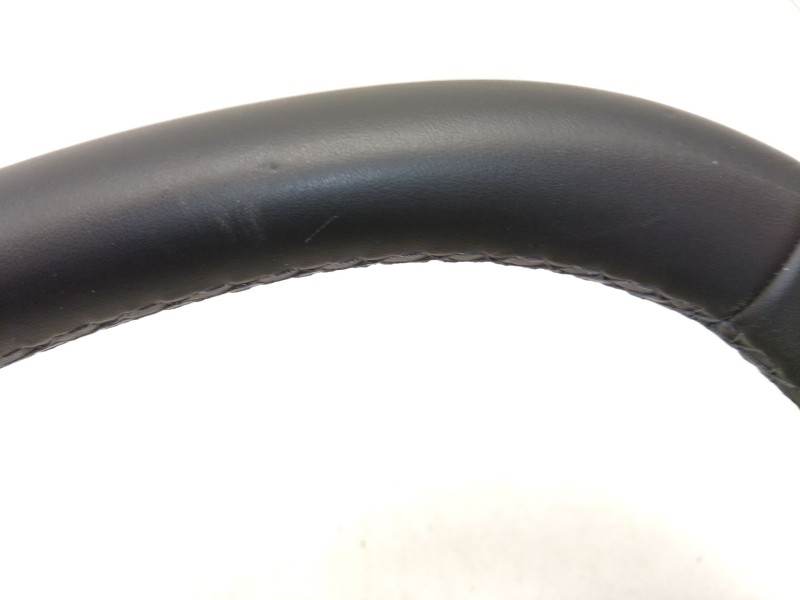 Recambio de volante para dacia bisgster referencia OEM IAM 484004775R  