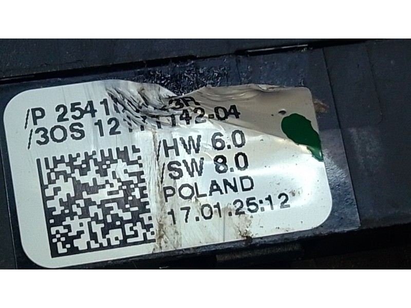 Recambio de mando elevalunas delantero izquierdo para dacia bisgster referencia OEM IAM 2117114204  