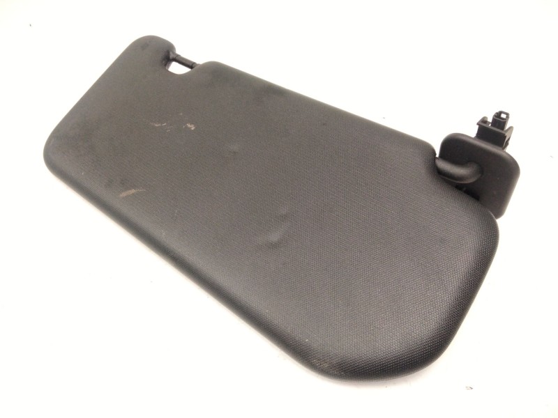 Recambio de parasol izquierdo para dacia bisgster referencia OEM IAM   