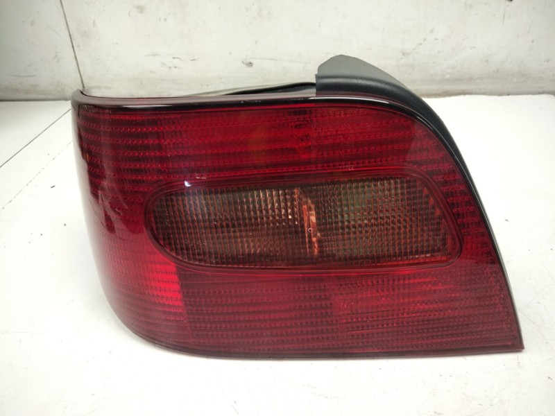 Recambio de piloto trasero izquierdo para citroën xsara (n1) 1.6 16v referencia OEM IAM   