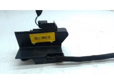 Recambio de cerradura puerta trasera izquierda para dacia bisgster referencia OEM IAM 825031922R  