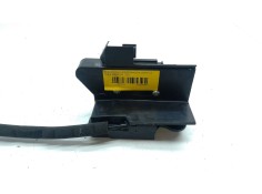 Recambio de cerradura puerta trasera derecha para dacia bisgster referencia OEM IAM 825022783R  