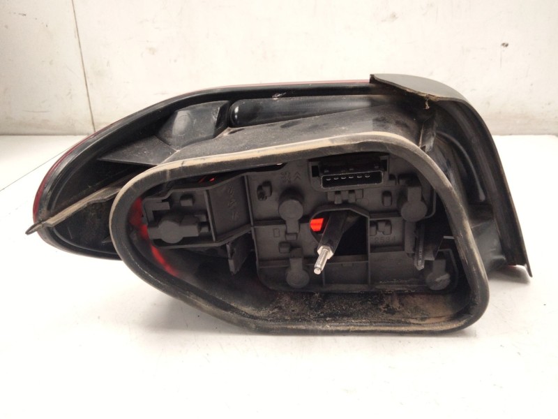 Recambio de piloto trasero derecho para citroën xsara (n1) 1.6 16v referencia OEM IAM   