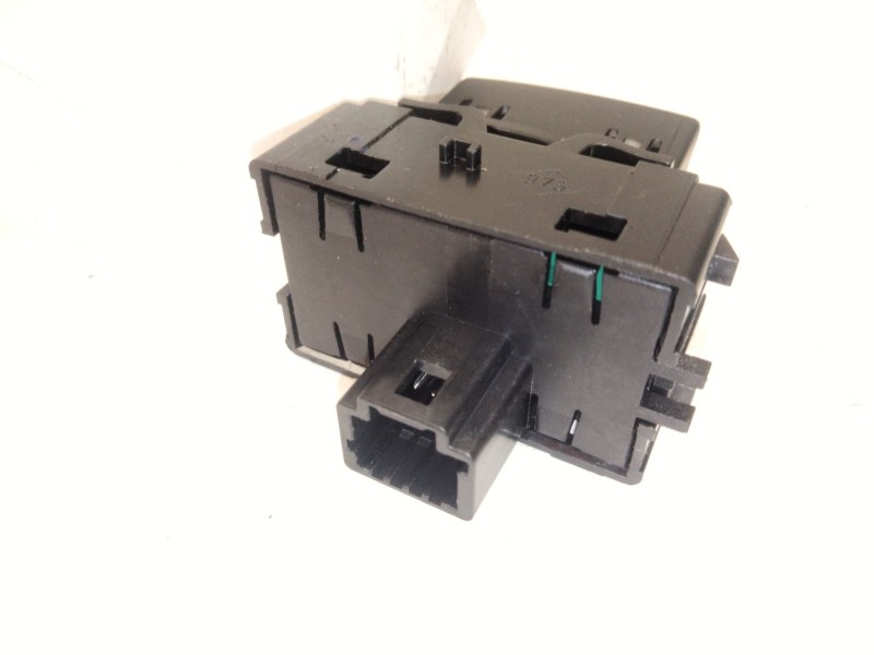 Recambio de modulo electronico para dacia bisgster referencia OEM IAM 255201926R  