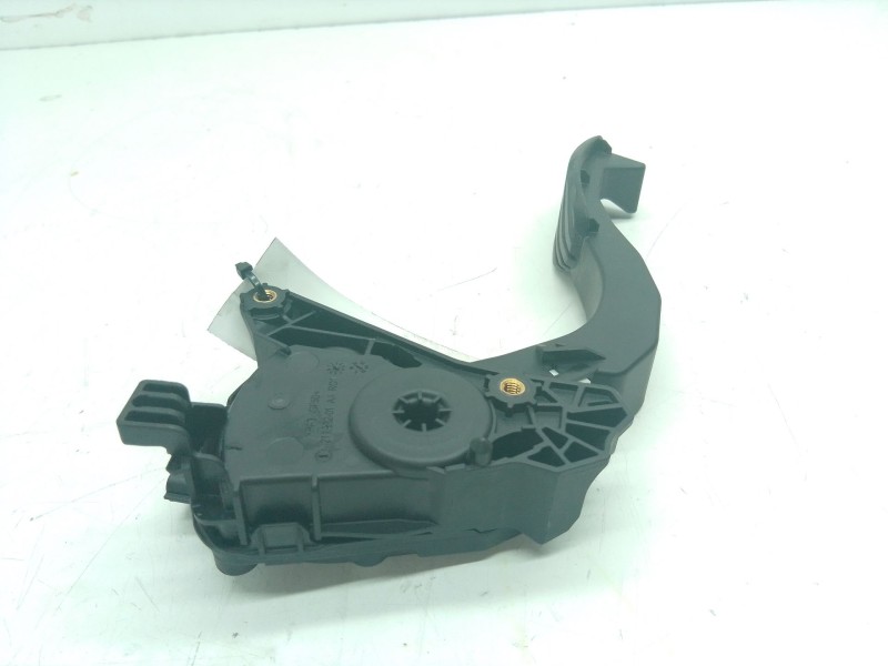 Recambio de pedal acelerador para dacia bisgster referencia OEM IAM   