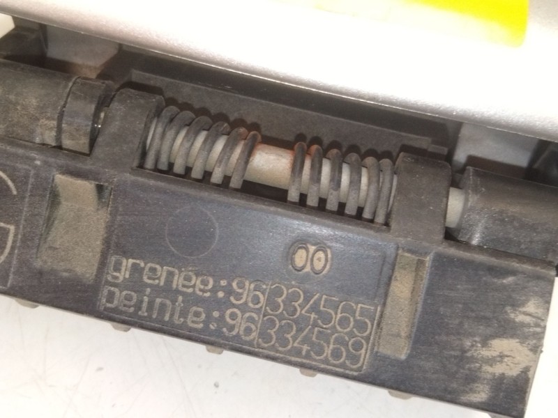 Recambio de maneta exterior delantera izquierda para citroën xsara (n1) 1.6 16v referencia OEM IAM 96334565  
