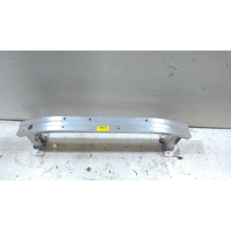 Recambio de refuerzo paragolpes delantero para renault clio iv grandtour (kh_) 1.5 dci 90 (khn3, khn4) referencia OEM IAM   