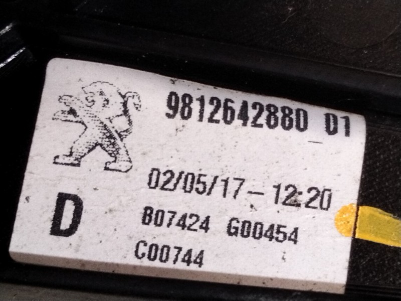 Recambio de elevalunas trasero derecho para peugeot 5008 ii (mc_, mj_, mr_, m4_) 1.6 bluehdi 120 referencia OEM IAM 9812642880  