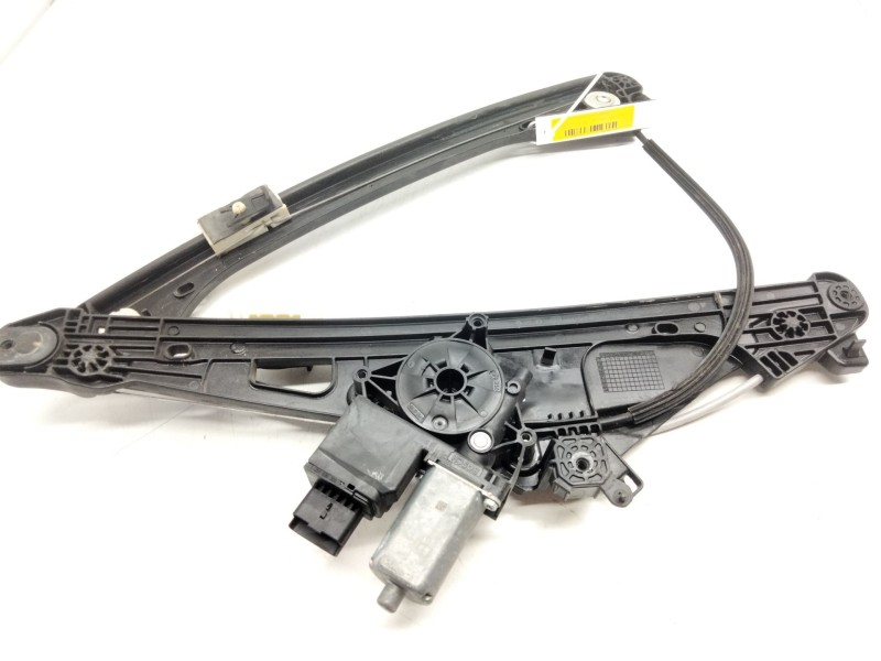Recambio de elevalunas delantero derecho para peugeot 5008 ii (mc_, mj_, mr_, m4_) 1.6 bluehdi 120 referencia OEM IAM 981048880 