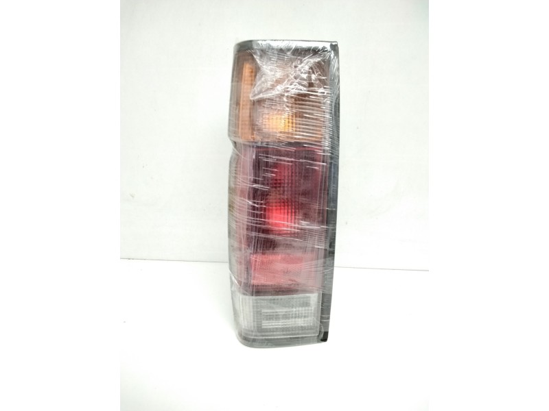 Recambio de piloto trasero izquierdo para nissan navara pick-up (d40m) referencia OEM IAM 22023585L  