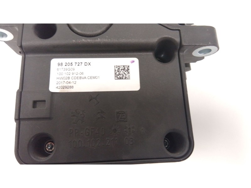 Recambio de palanca cambio para peugeot 5008 ii (mc_, mj_, mr_, m4_) 1.6 bluehdi 120 referencia OEM IAM   