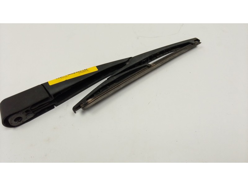 Recambio de brazo limpia trasero para peugeot 5008 ii (mc_, mj_, mr_, m4_) 1.6 bluehdi 120 referencia OEM IAM   
