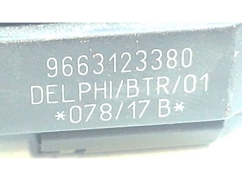 Recambio de conmutador de arranque para peugeot 5008 ii (mc_, mj_, mr_, m4_) 1.6 bluehdi 120 referencia OEM IAM 9663123380  