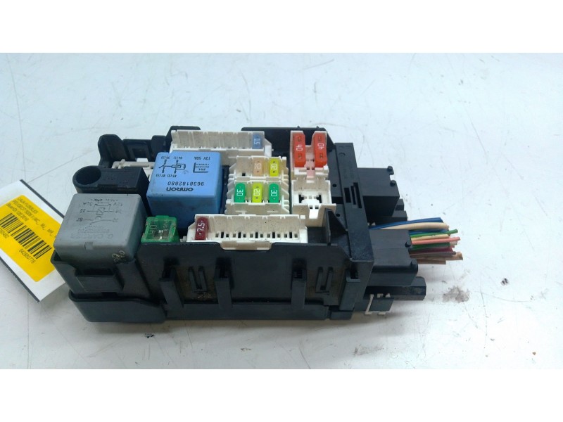 Recambio de caja fusibles para peugeot 5008 ii (mc_, mj_, mr_, m4_) 1.6 bluehdi 120 referencia OEM IAM 9665492680  