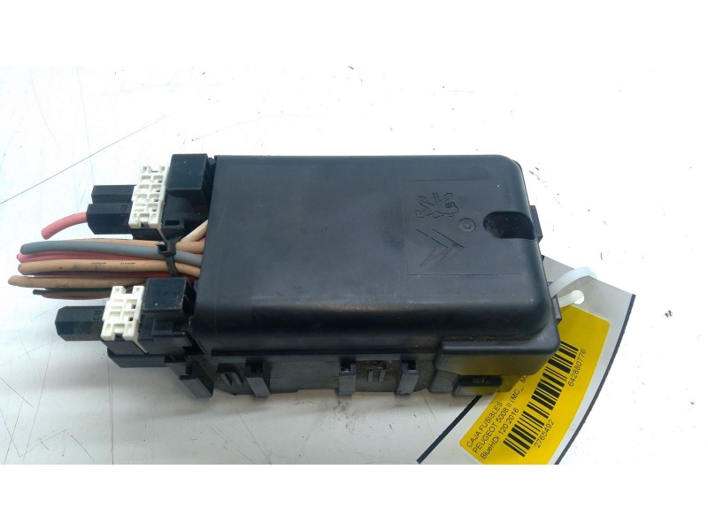 Recambio de caja fusibles para peugeot 5008 ii (mc_, mj_, mr_, m4_) 1.6 bluehdi 120 referencia OEM IAM 9665492680  