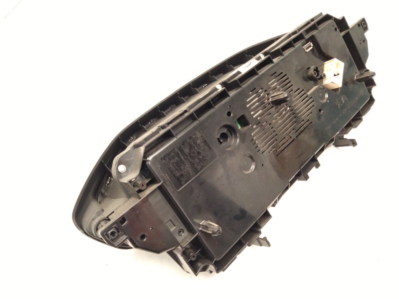 Recambio de cuadro instrumentos para peugeot 5008 ii (mc_, mj_, mr_, m4_) 1.6 bluehdi 120 referencia OEM IAM   