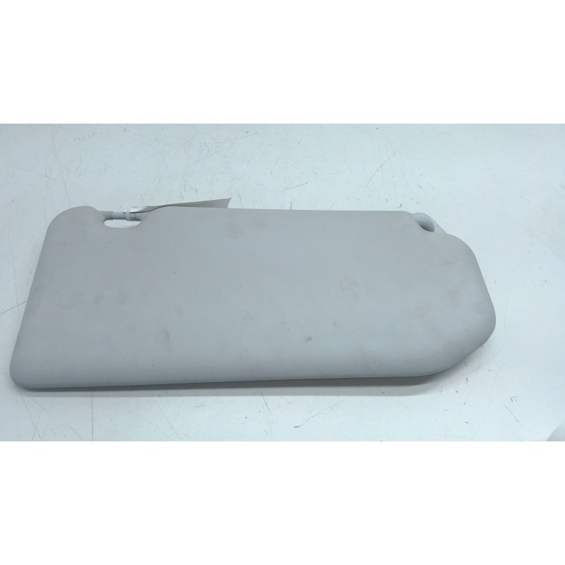 Recambio de parasol derecho para peugeot 5008 ii (mc_, mj_, mr_, m4_) 1.6 bluehdi 120 referencia OEM IAM   