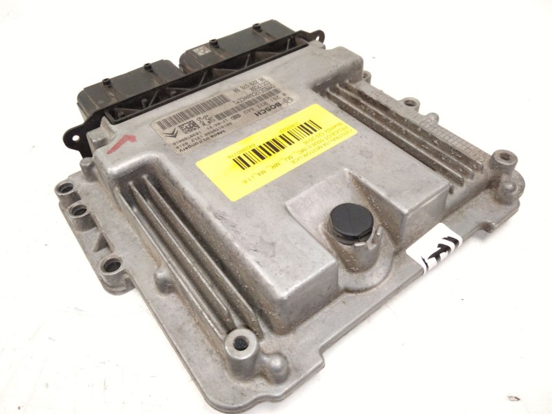 Recambio de centralita motor uce para peugeot 5008 ii (mc_, mj_, mr_, m4_) 1.6 bluehdi 120 referencia OEM IAM   