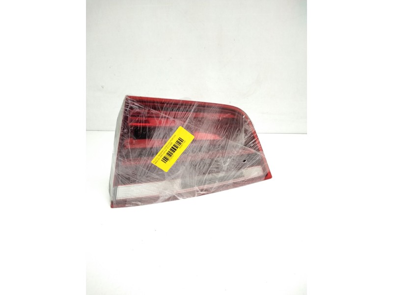 Recambio de piloto trasero derecho porton para bmw x3 (e83) 2.0 d referencia OEM IAM 7217310  