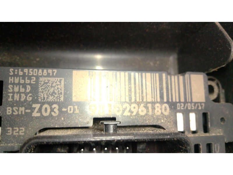 Recambio de caja fusibles para peugeot 5008 ii (mc_, mj_, mr_, m4_) 1.6 bluehdi 120 referencia OEM IAM   