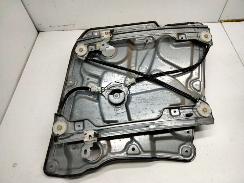 Recambio de elevalunas delantero derecho para nissan primera (p12) 1.6 referencia OEM IAM   
