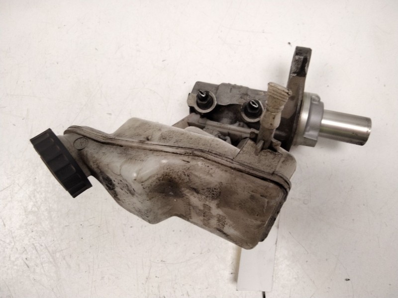 Recambio de bomba freno para peugeot 5008 ii (mc_, mj_, mr_, m4_) 1.6 bluehdi 120 referencia OEM IAM   