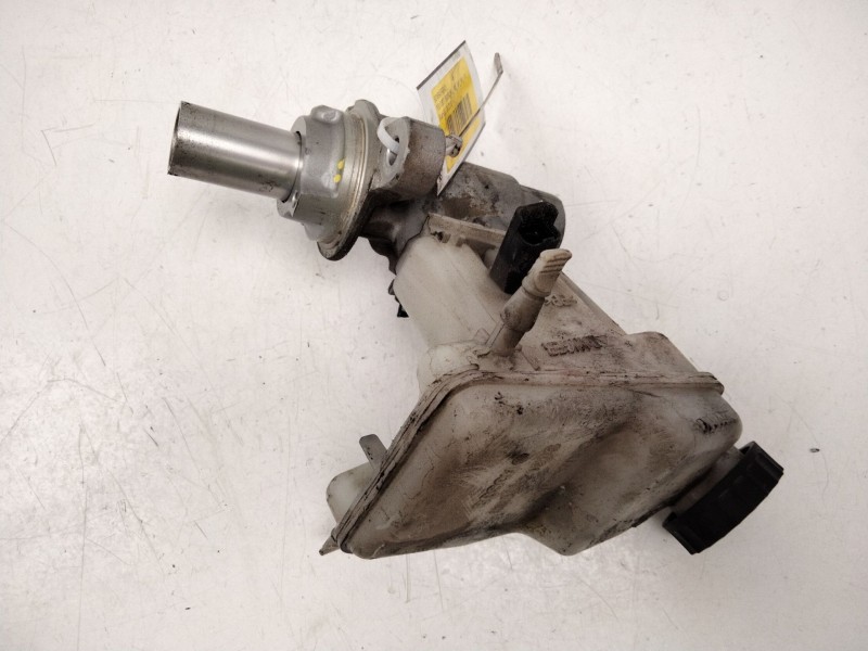 Recambio de bomba freno para peugeot 5008 ii (mc_, mj_, mr_, m4_) 1.6 bluehdi 120 referencia OEM IAM   