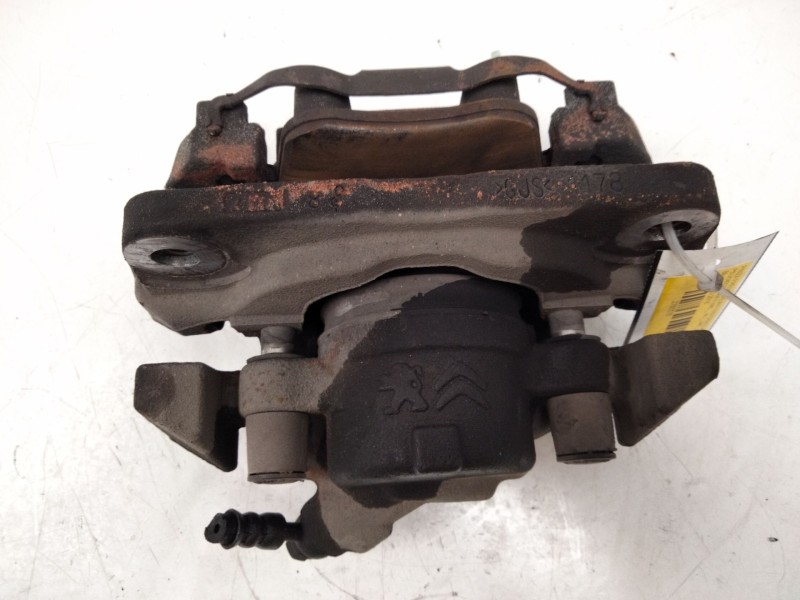 Recambio de pinza freno delantera derecha para peugeot 5008 ii (mc_, mj_, mr_, m4_) 1.6 bluehdi 120 referencia OEM IAM   