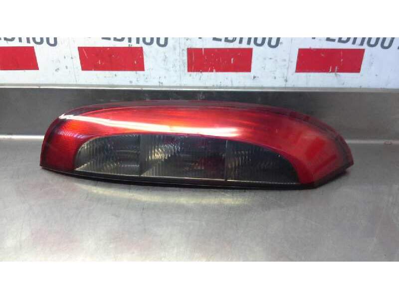 Recambio de piloto trasero izquierdo para opel corsa c comfort referencia OEM IAM 09114336 89302171 
