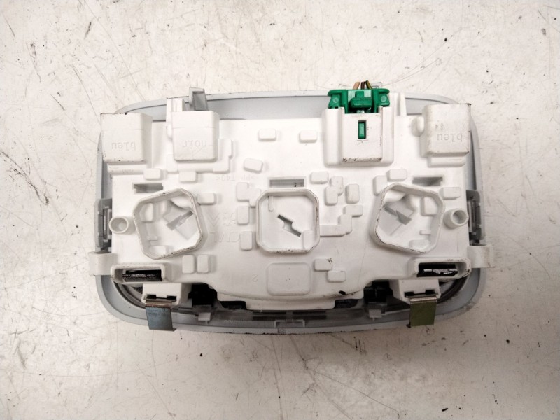 Recambio de luz interior para peugeot 5008 ii (mc_, mj_, mr_, m4_) 1.6 bluehdi 120 referencia OEM IAM   