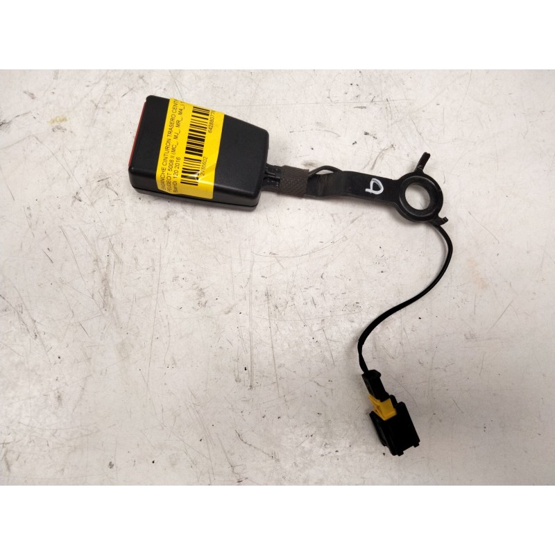 Recambio de enganche cinturon trasero central para peugeot 5008 ii (mc_, mj_, mr_, m4_) 1.6 bluehdi 120 referencia OEM IAM   