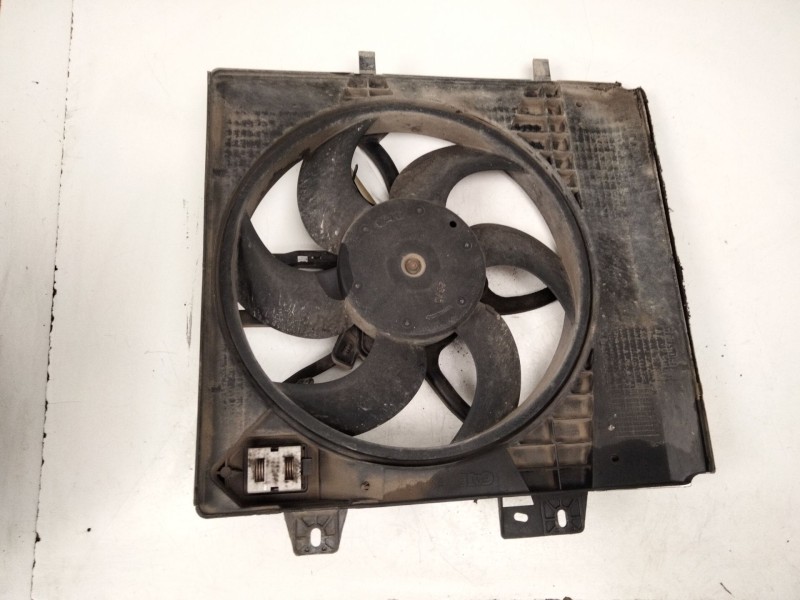 Recambio de electroventilador para peugeot 207/207+ (wa_, wc_) 1.4 hdi referencia OEM IAM   
