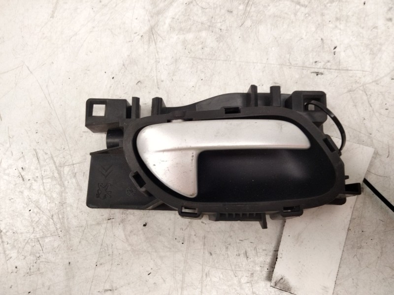 Recambio de maneta interior delantera derecha para peugeot 207/207+ (wa_, wc_) 1.4 hdi referencia OEM IAM   