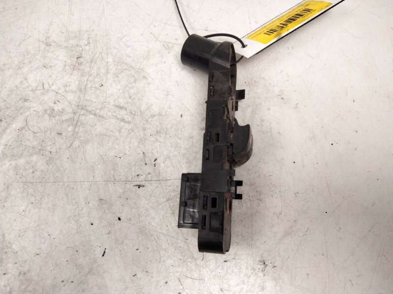 Recambio de mando elevalunas delantero izquierdo para peugeot 207/207+ (wa_, wc_) 1.4 hdi referencia OEM IAM   
