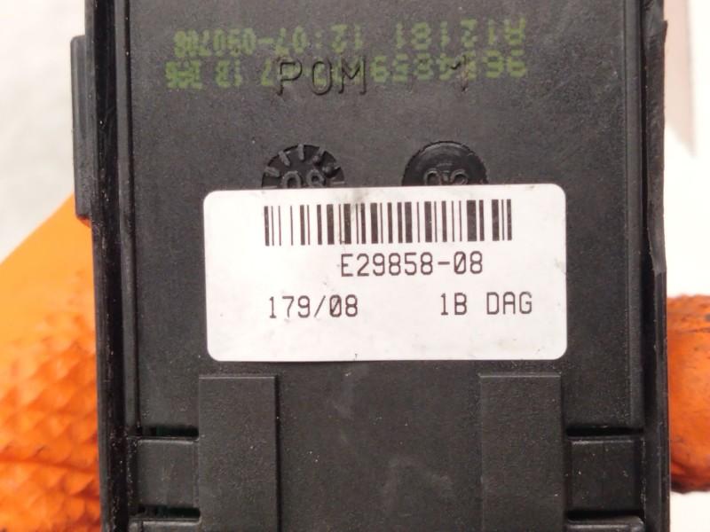 Recambio de mando elevalunas delantero izquierdo para peugeot 207/207+ (wa_, wc_) 1.4 hdi referencia OEM IAM   