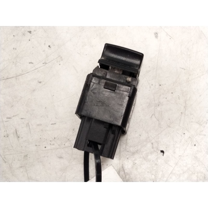Recambio de mando elevalunas delantero derecho para peugeot 207/207+ (wa_, wc_) 1.4 hdi referencia OEM IAM   