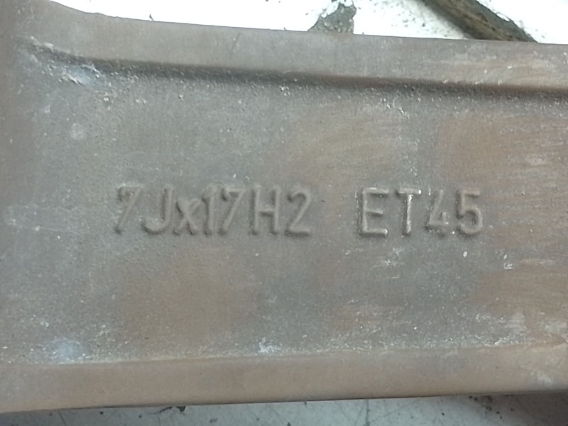 Recambio de llanta aluminio para skoda yeti (5l) 2.0 tdi 4x4 referencia OEM IAM 5L0601025F  