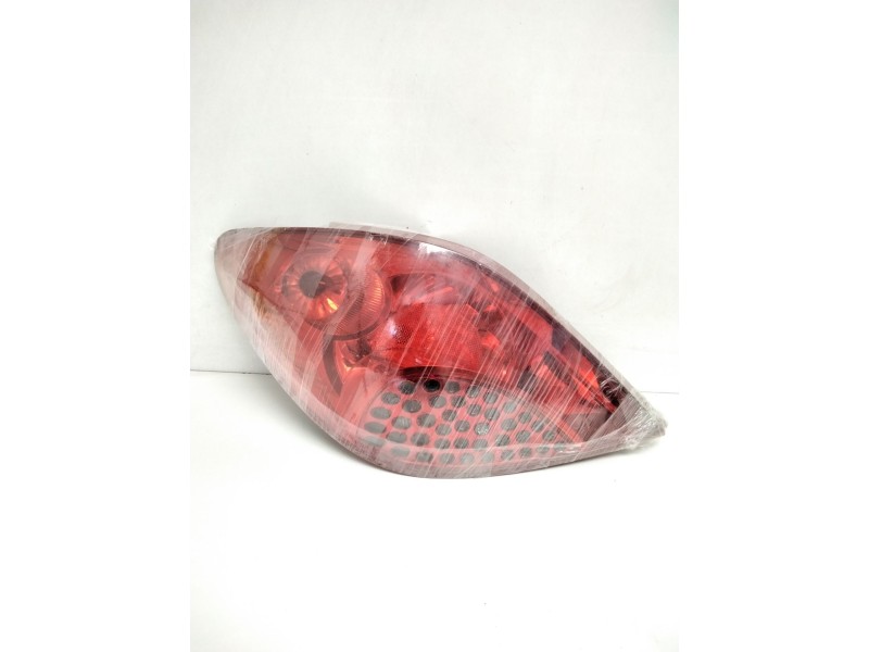Recambio de piloto trasero izquierdo para peugeot 207 urban referencia OEM IAM 964998668003 VP5PFX13405A 