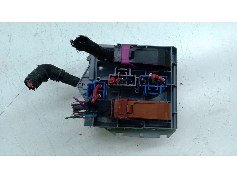Recambio de caja fusibles para citroën jumper ii furgoneta (244) 2.2 hdi referencia OEM IAM   